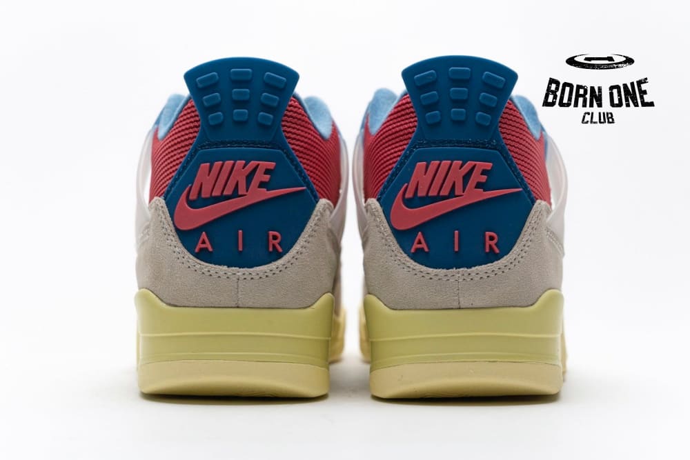 Air Jordan 4 Retro Union Guava Ice DC9533-800