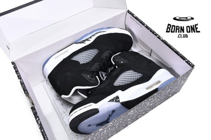 Air Jordan 5 Retro Moonlight CT4838-011