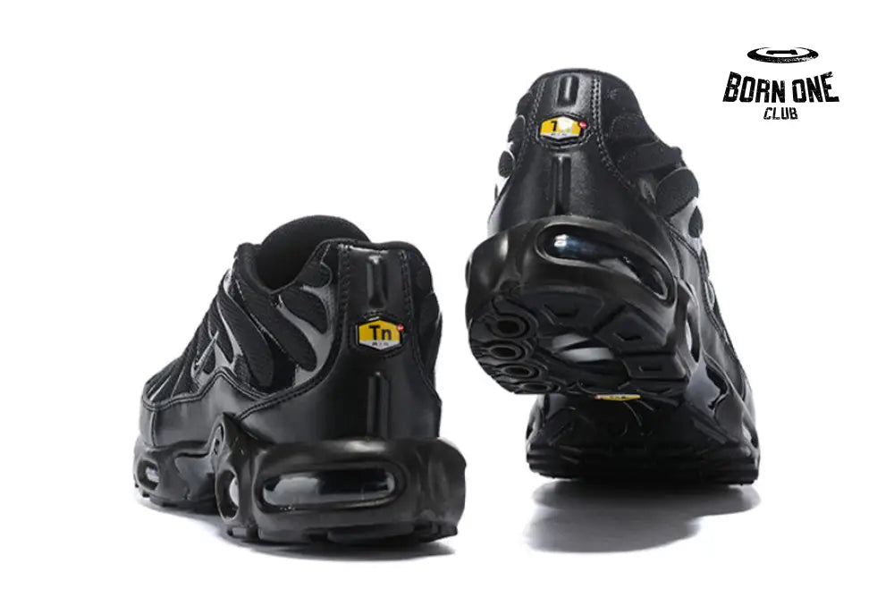 Air Max TN Plus ’Triple Black’