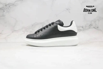 Alexander Mcqueen Oversized Black White Alexander Mcqueen Oversized Black White