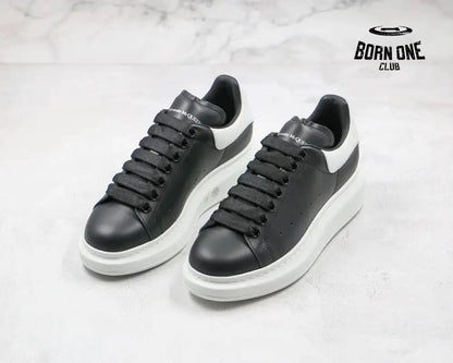 Alexander Mcqueen Oversized Black White Alexander Mcqueen Oversized Black White