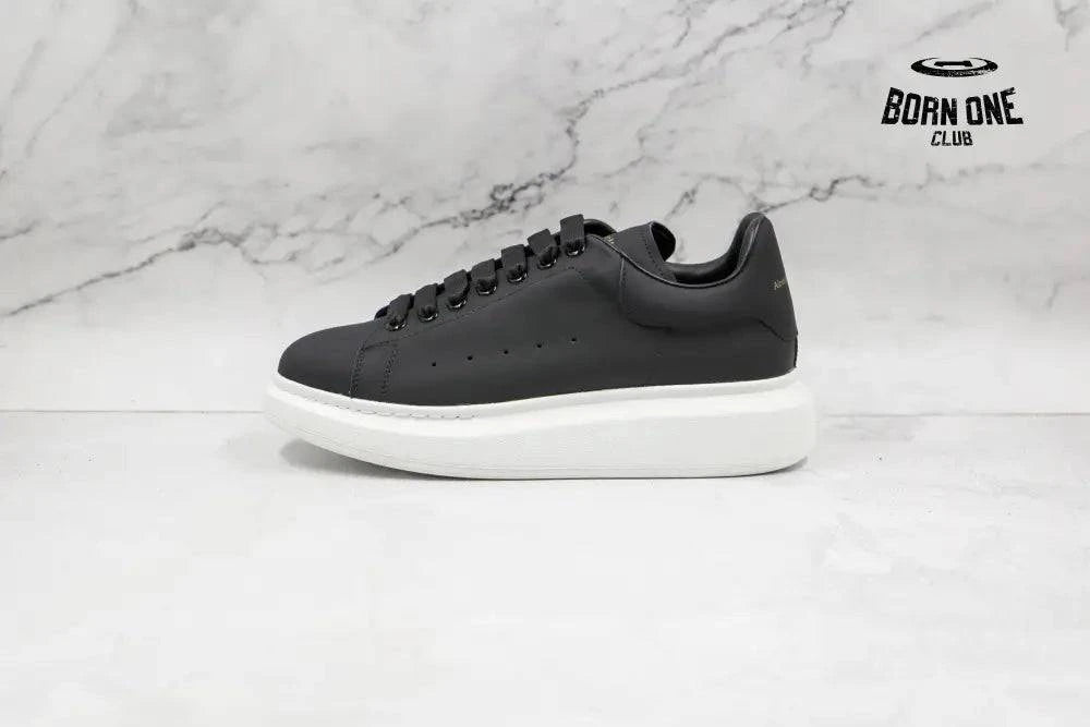 Alexander Mcqueen Oversized Black White Sole Alexander Mcqueen Oversized Black White Sole