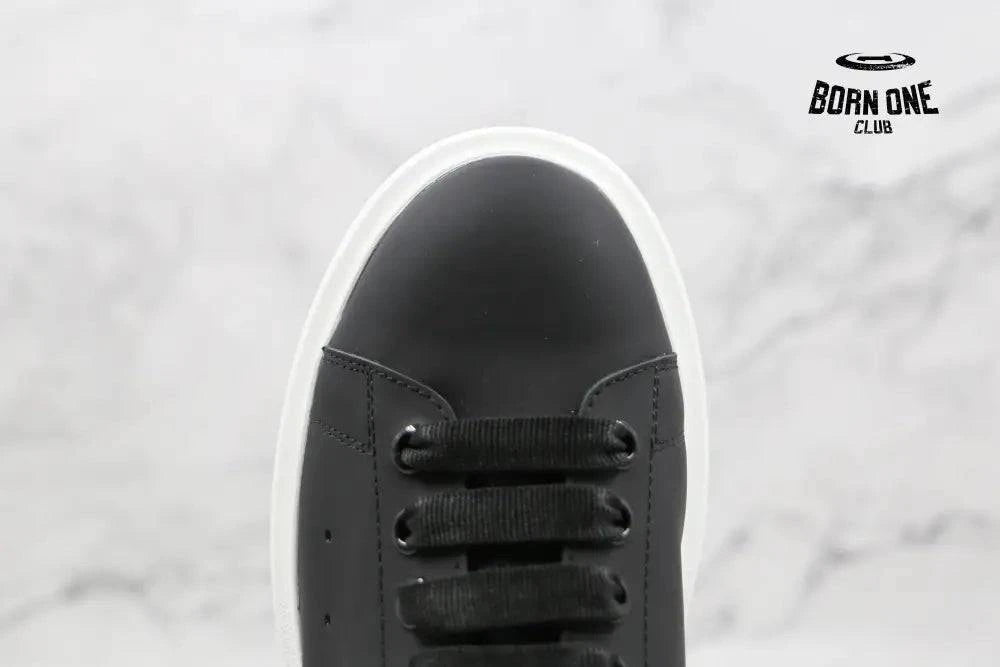 Alexander Mcqueen Oversized Black White Sole Alexander Mcqueen Oversized Black White Sole