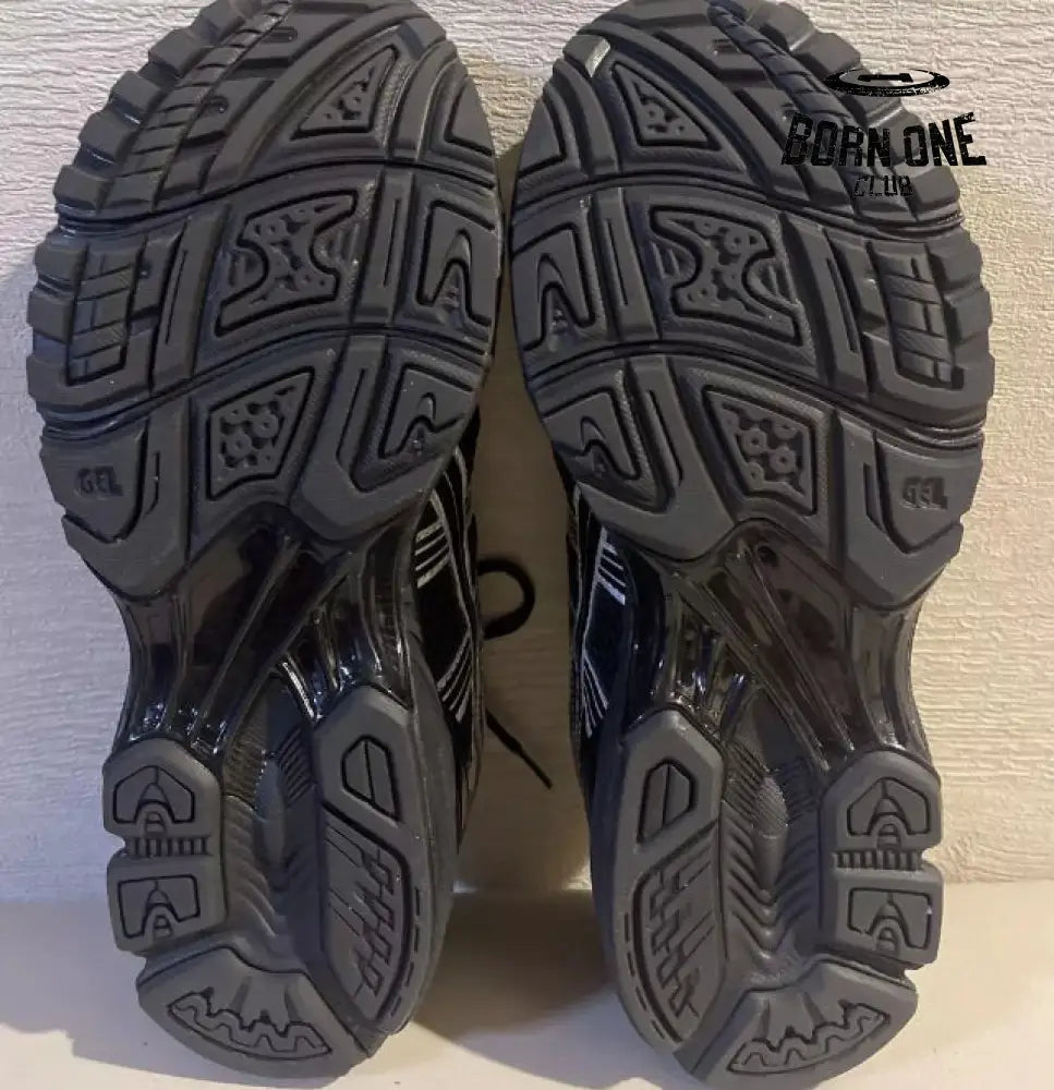ASICS Gel-Kayano 14 Black Pure Silver