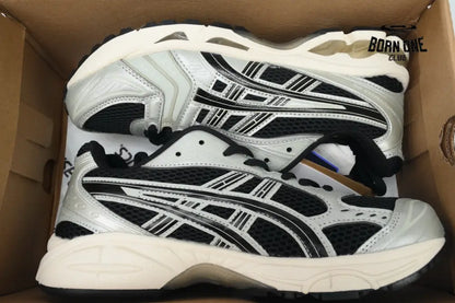 Asics Gel Kayano 14 ’Black Seal Grey’