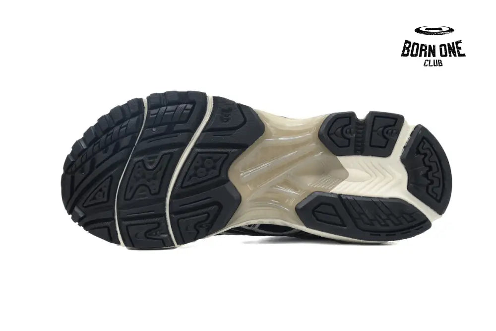 Asics Gel Kayano 14 ’Black Seal Grey’