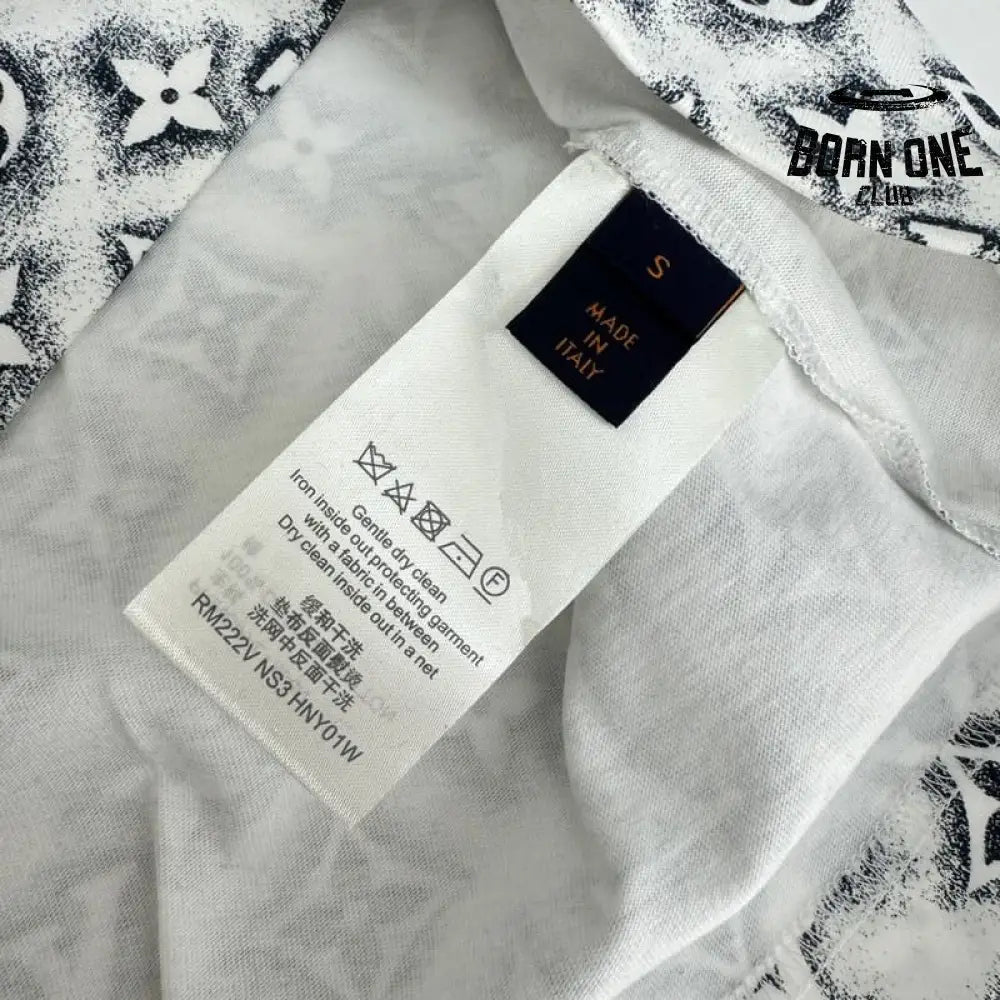 Camiseta Louis Vuitton Monogram White Deep Black