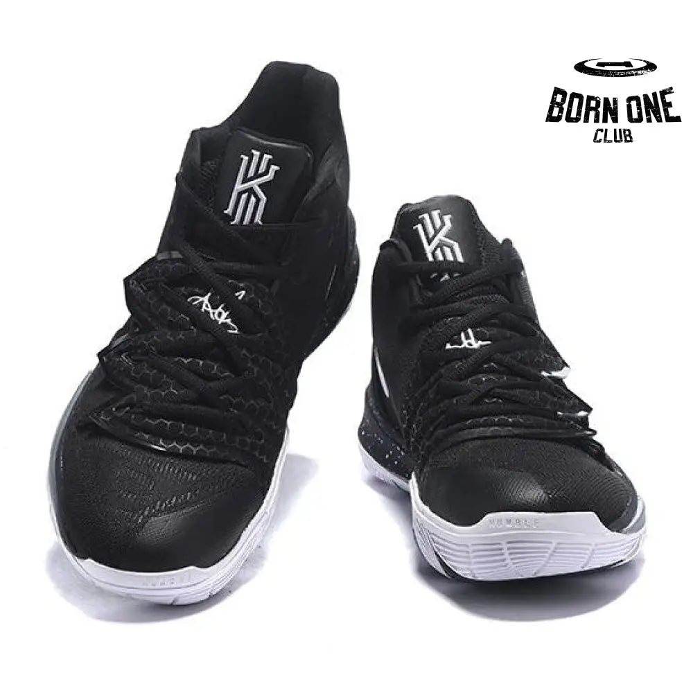 NIKE KYRIE 5 x BLACK MAGIC