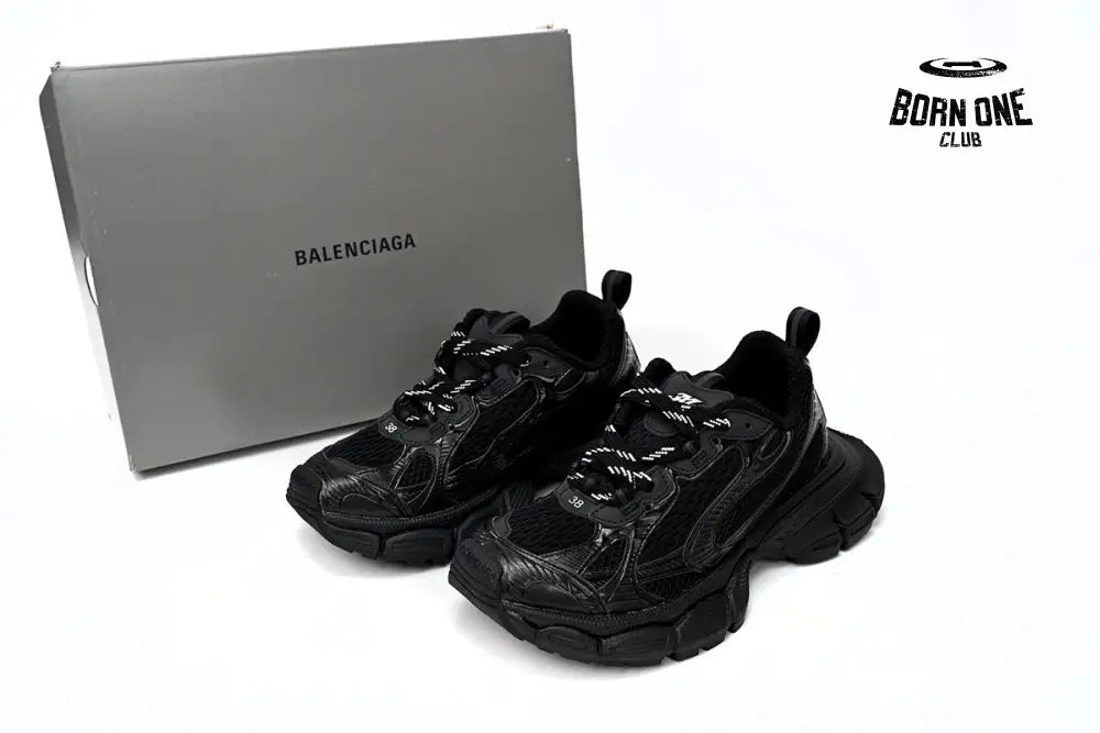 Balenciaga 3XL All Black