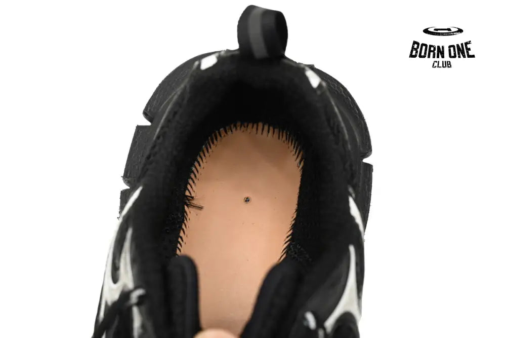 Balenciaga 3XL Black And White