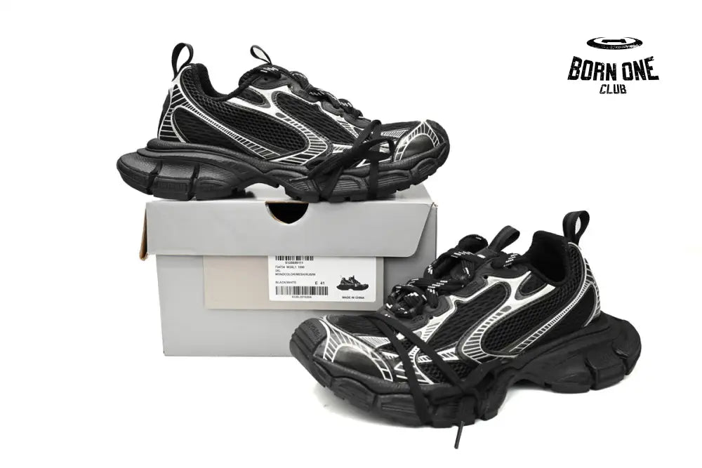 Balenciaga 3XL Black And White