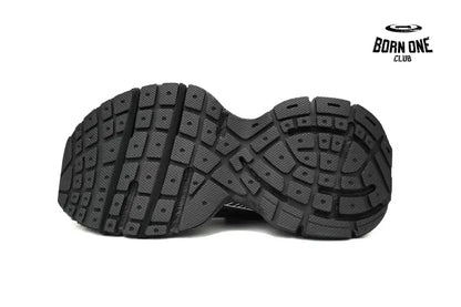 Balenciaga 3XL Black And White