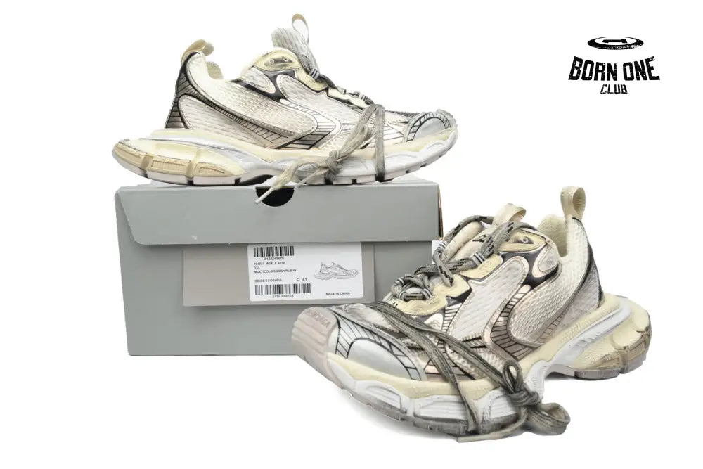 Balenciaga 3XL Champagne