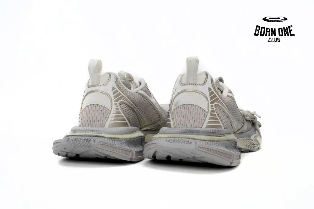 Balenciaga 3XL Off White