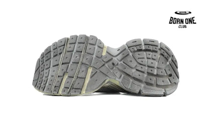 Balenciaga 3XL Off White