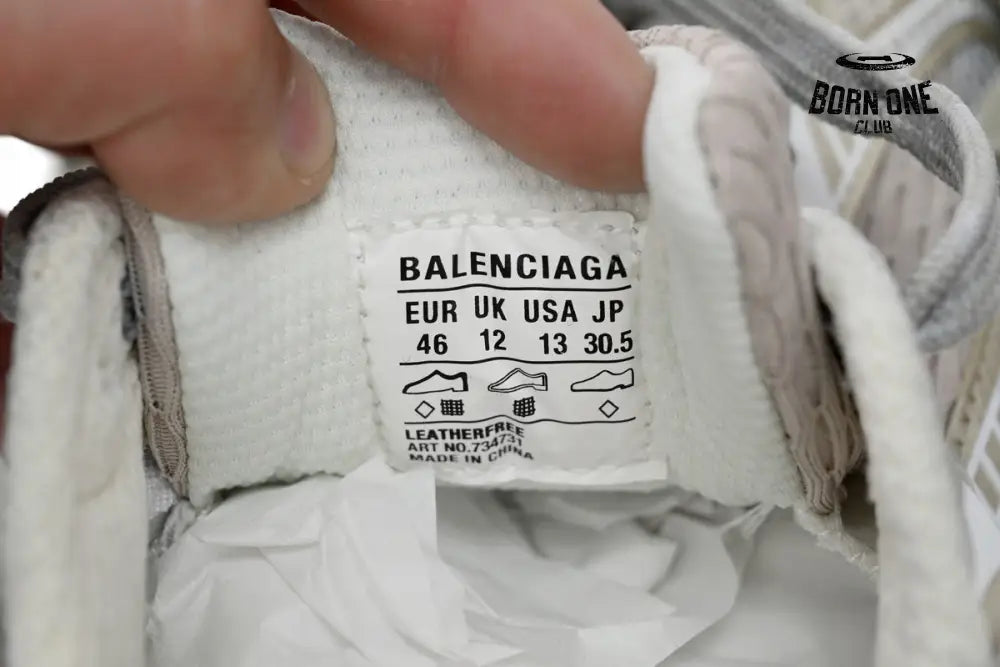 Balenciaga 3XL Off White