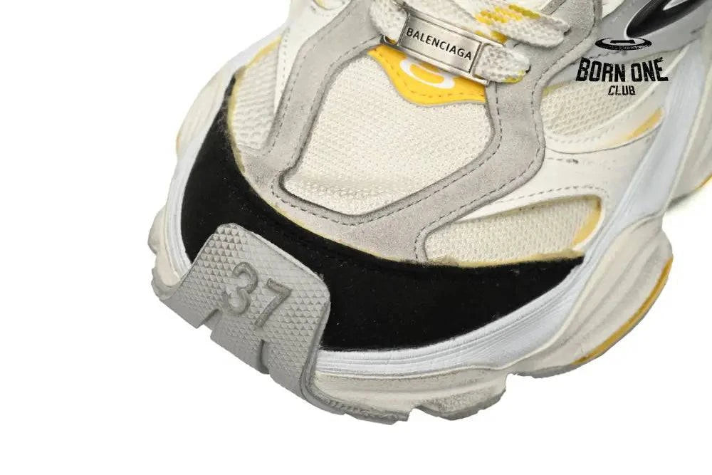 Balenciaga CARGO Sneaker White yellow silver