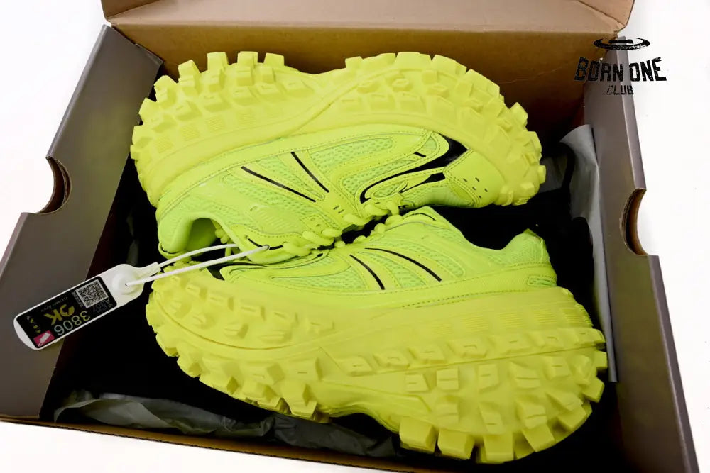 Balenciaga Defender Apple Green