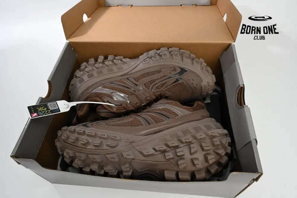 Balenciaga Defender Black Brown