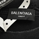 Balenciaga Distressed Logo T-Shirt in Black Camiseta T-shirt