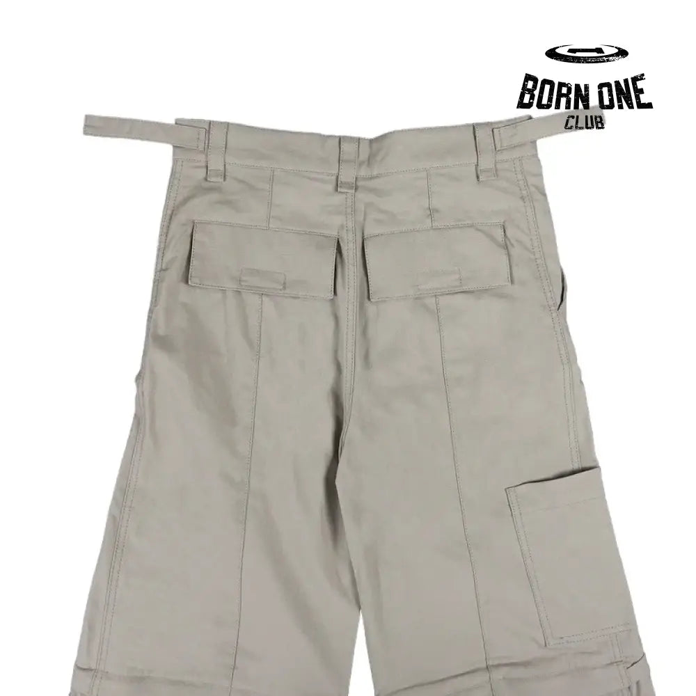 Balenciaga Flared Cargo Pants in Beige Calça