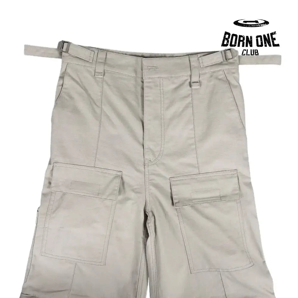 Balenciaga Flared Cargo Pants in Beige Calça