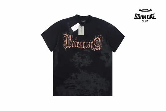 Balenciaga Gothic Logo T-Shirt Camiseta T-shirt