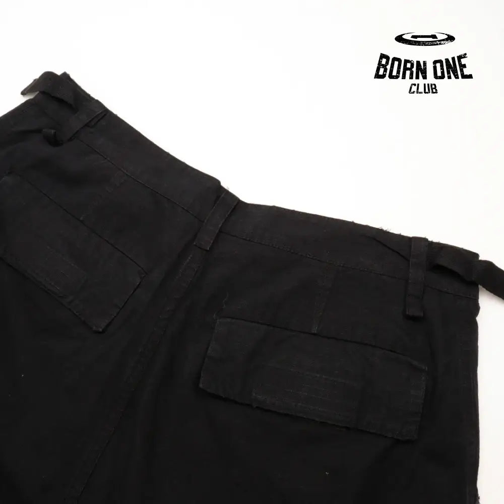 Balenciaga Large Cargo Pants in Black Calça Jeans