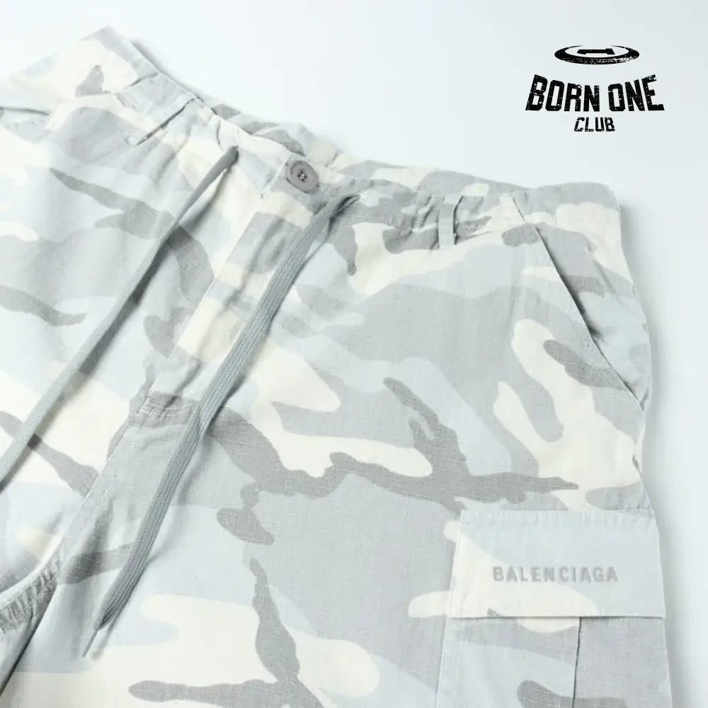 Balenciaga Large Cargo Pants in Light Grey Calça