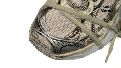 Balenciaga Pla Tinum 3XL