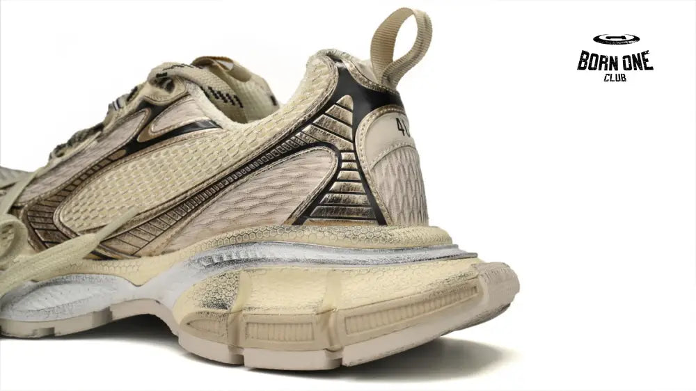 Balenciaga Pla Tinum 3XL