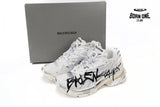 Balenciaga Runner White And Black Characters
