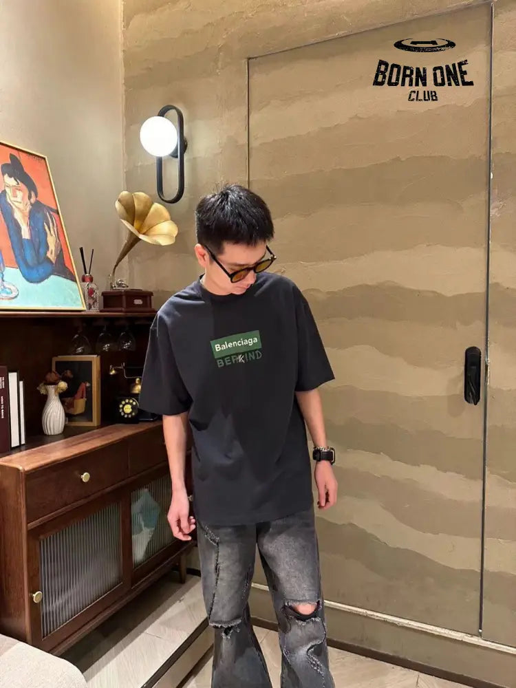 Balenciaga T-Shirt - Berlin Graphic Camiseta T-shirt