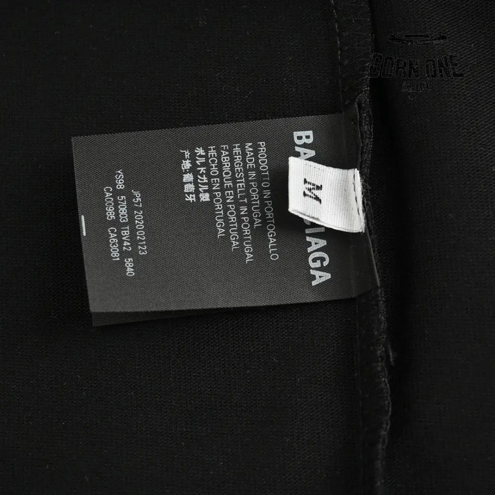 Balenciaga T-Shirt - Distressed Logo Camiseta T-shirt