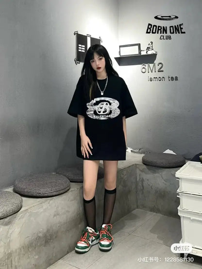 Balenciaga T-Shirt - Distressed Logo Camiseta T-shirt