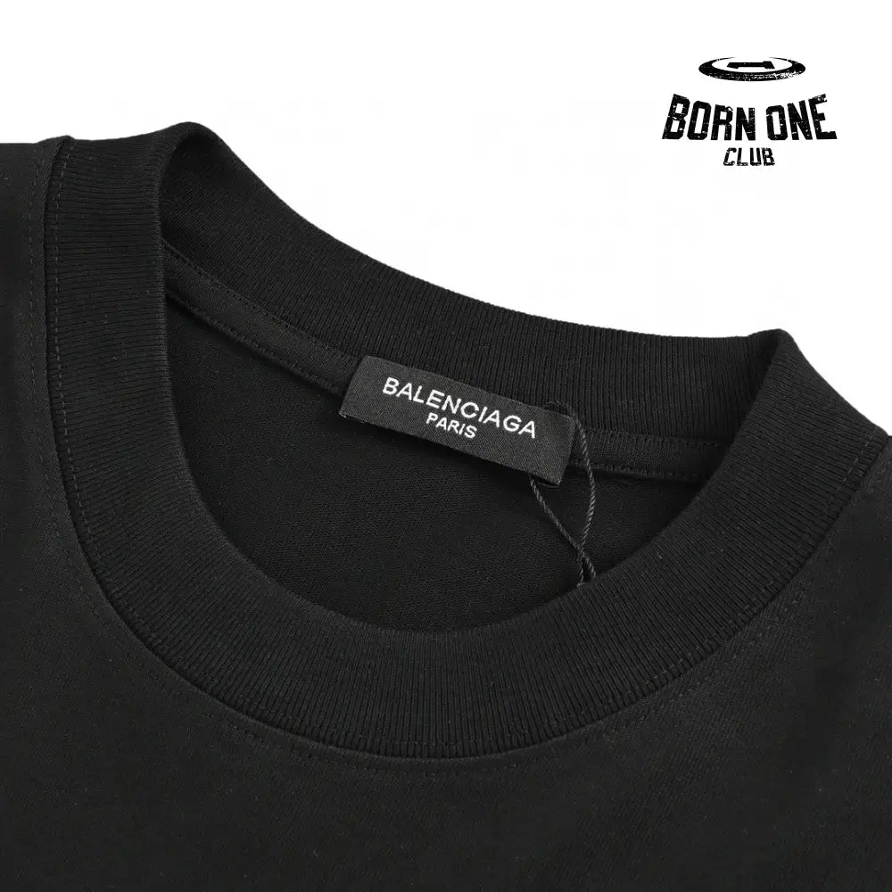 Balenciaga T-Shirt - Distressed Logo Camiseta T-shirt