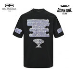 Balenciaga T-Shirt - Text and Graphic Design Camiseta T-shirt