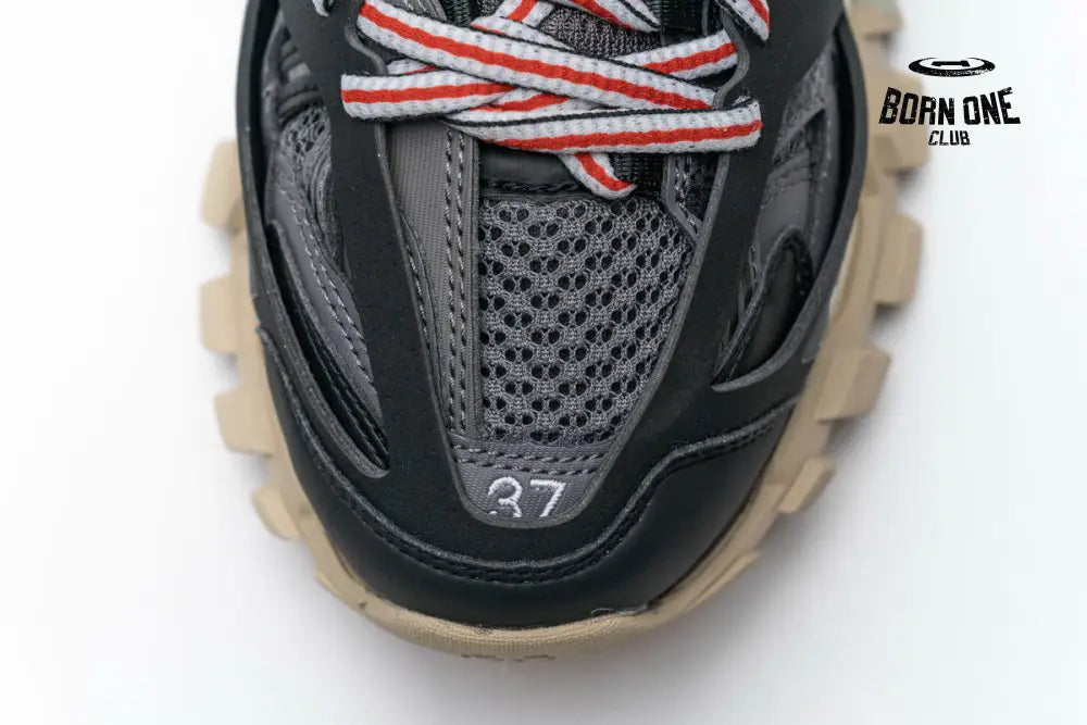 Balenciaga Track Black Red