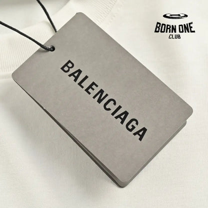 Balenciaga White T-Shirt with Paris Graphic Camiseta T-shirt