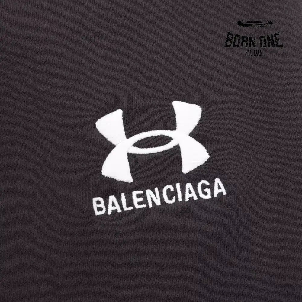Balenciaga x Under Armour Oversized Sweatpant in Black Calça
