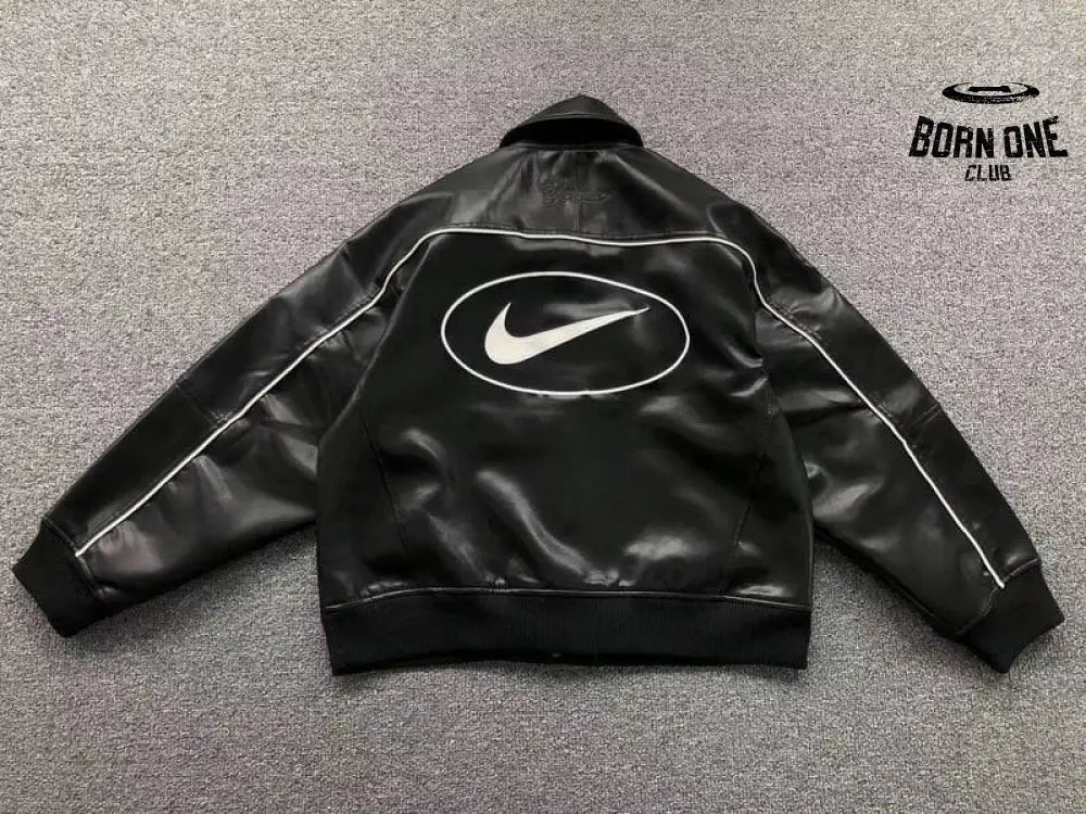 Jaqueta Supreme x Nike Varsity Preta