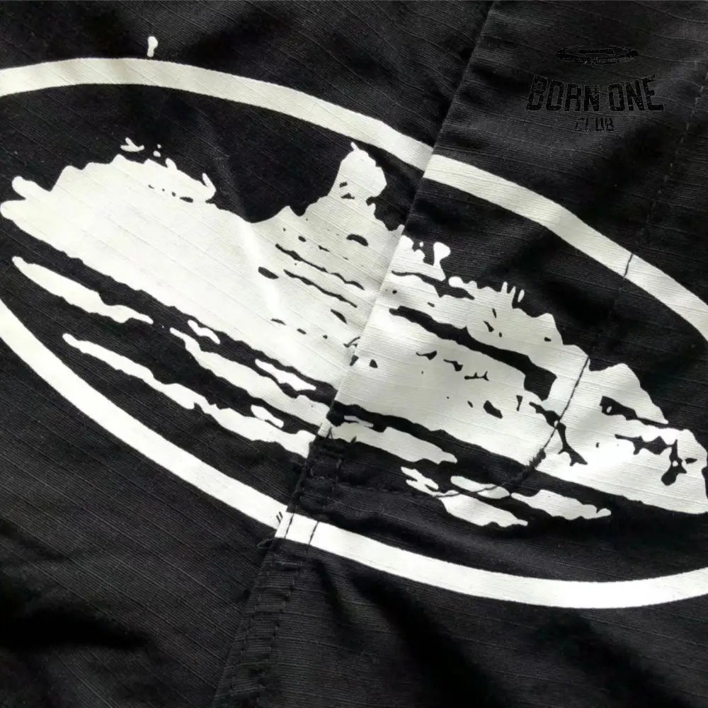 Bermuda Corteiz Cargo Black & White