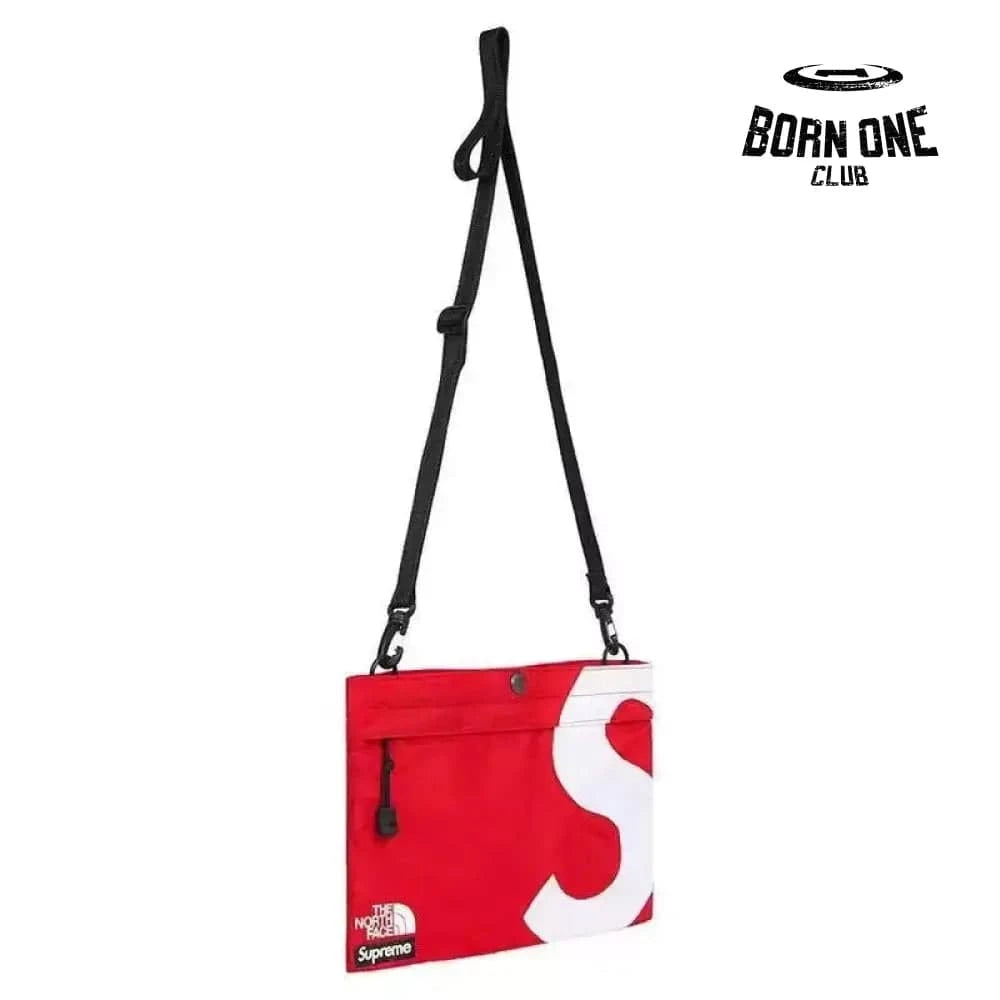 Bolsa Supreme x The North Face
