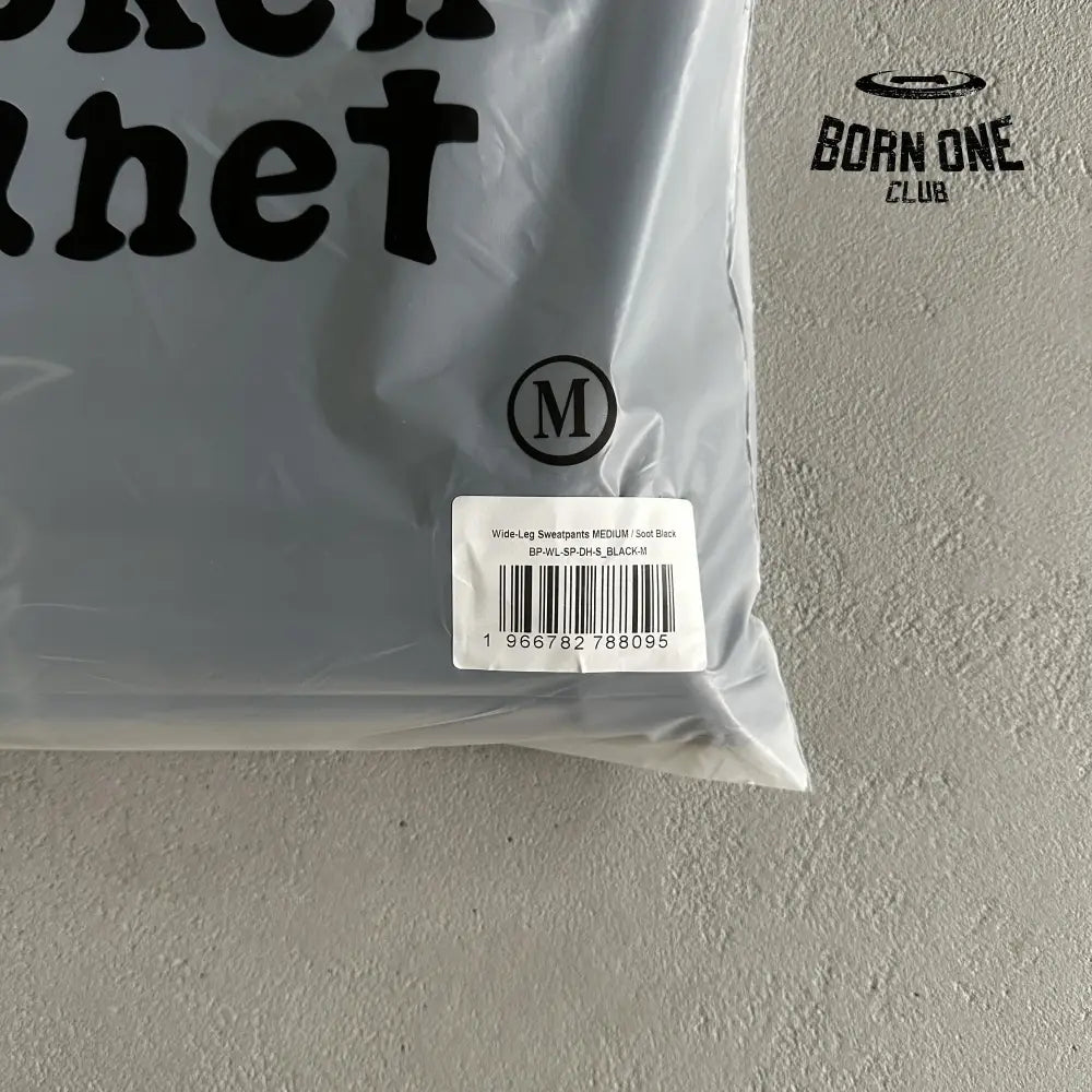 Broken Planet Beware Soot Black set