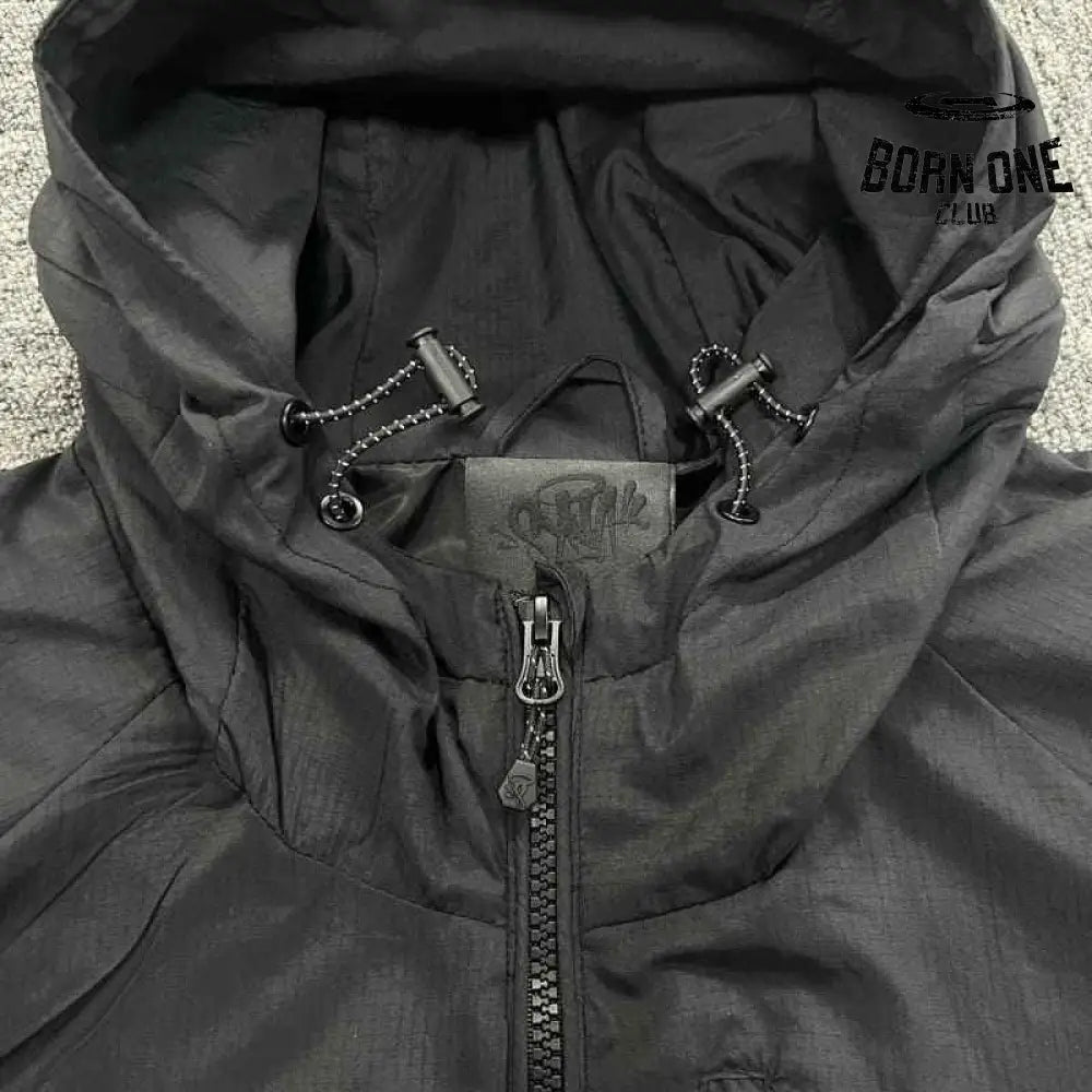 Jaqueta Synaworld Storm 'In My Bag' Preta