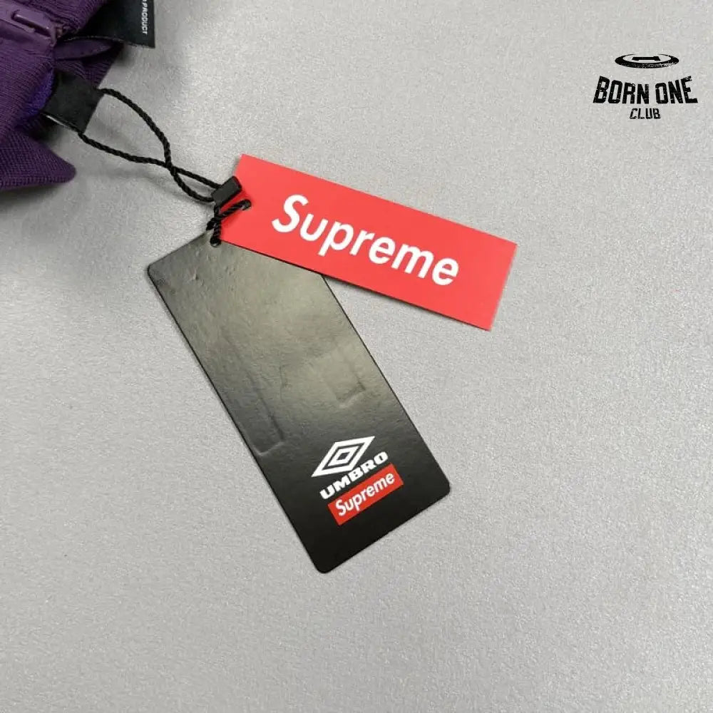 Conjunto Supreme x Umbro Cotton Ripstop Track Plum