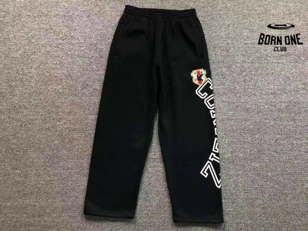 Conjunto Corteiz Arch Shield Zip Black