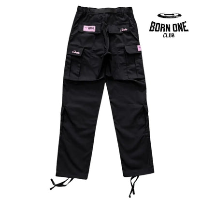 Calça Corteiz Black With Pink Logo Cargos