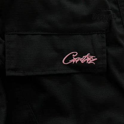 Calça Corteiz Black With Pink Logo Cargos