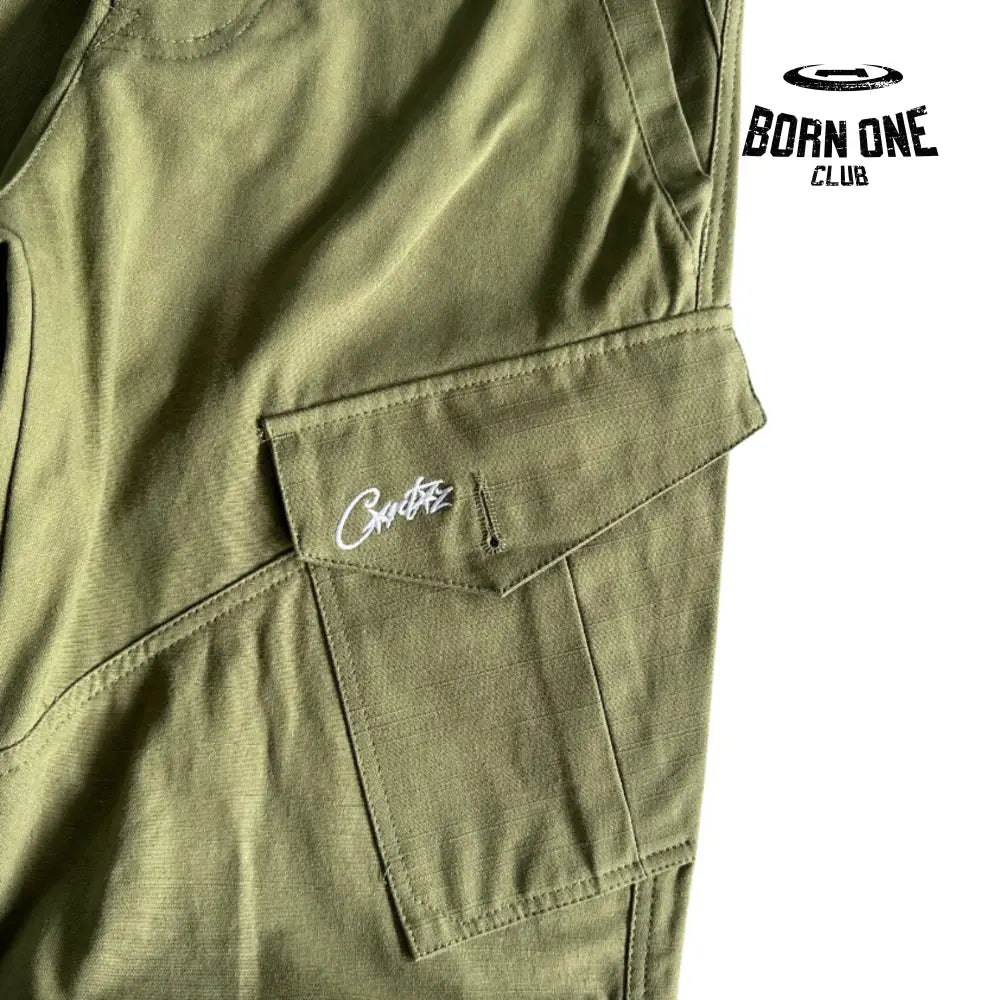 Calça Corteiz Slant Pocket Military Green Bottoms